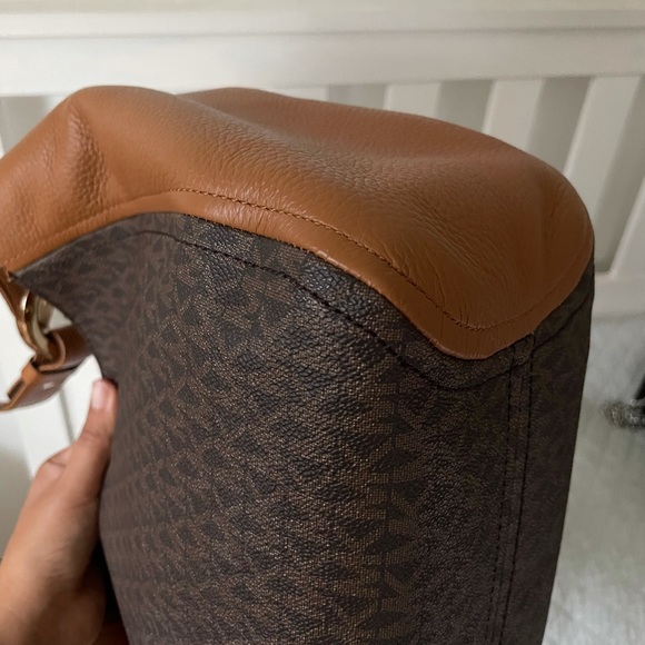 Michael Kors shoulder bag - Picture 3 of 6